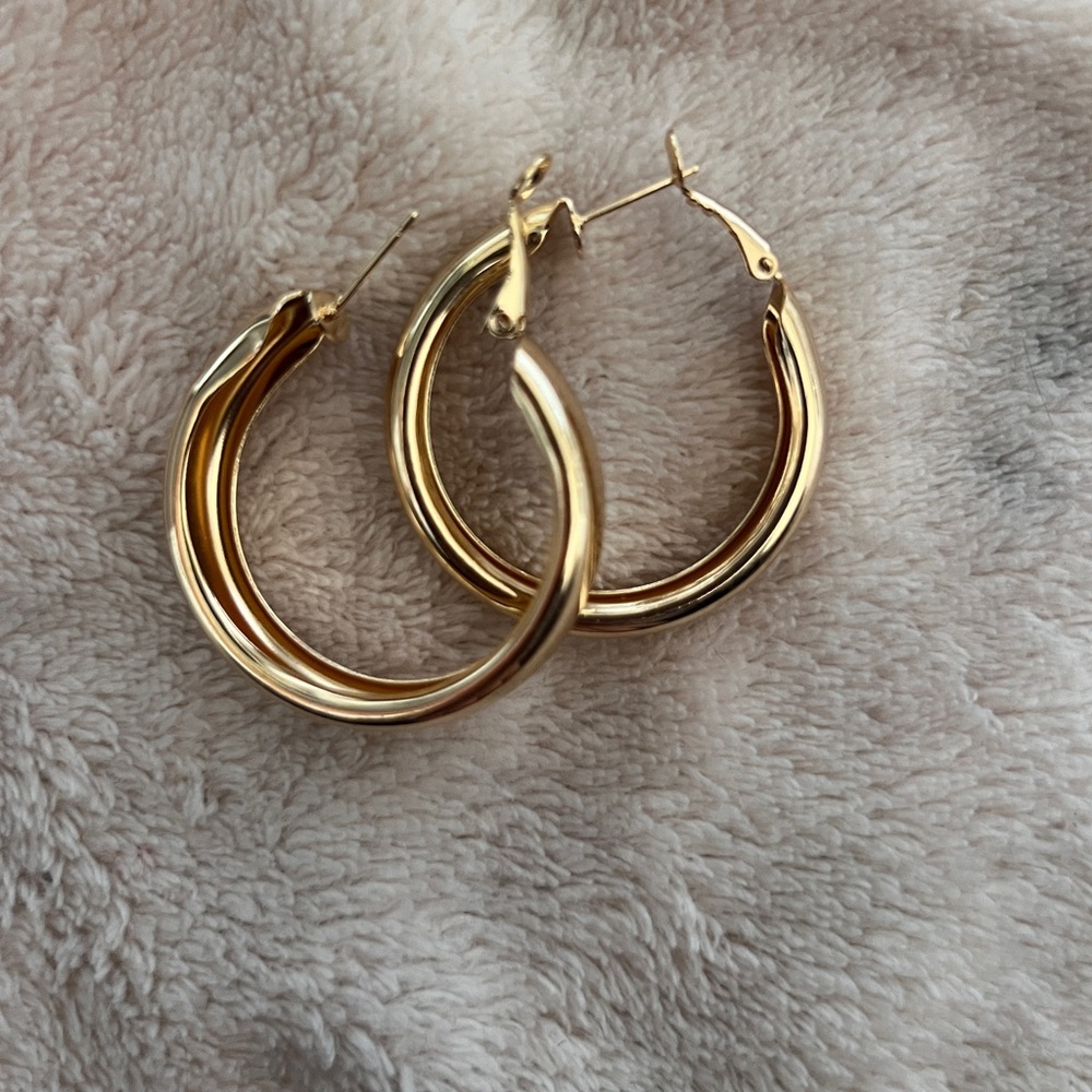 flat chunky gold hoops